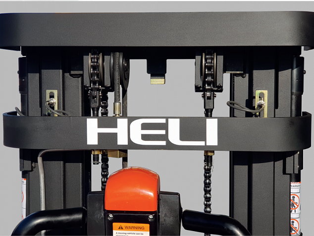 Штабелер самоходный CDD16-950 ZSM450 HELI